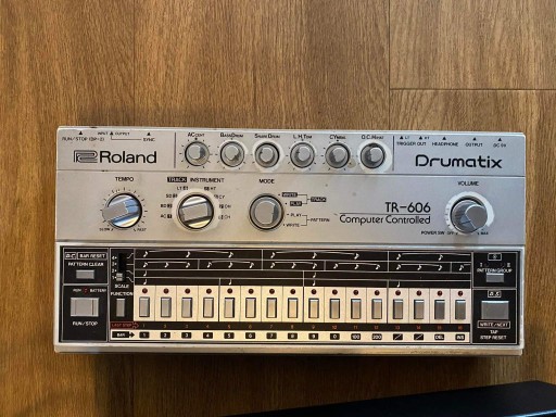 Zdjęcie oferty: Roland TR606 analogowy automat perkusyjny