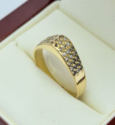 Zdjęcie oferty: Damski złoty pierścionek Au 585 WAGA 3,1 PUNCE!