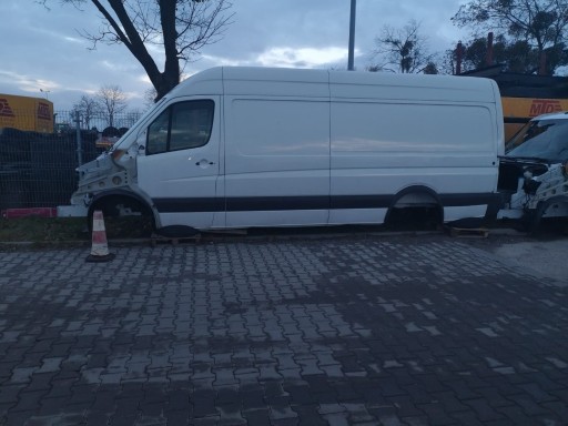 Zdjęcie oferty: Karoseria Mercedes Sprinter 906 NOWA MAXI Sredniak