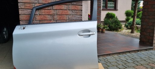 Zdjęcie oferty: Prius 3  drzwi lewe przód kpl