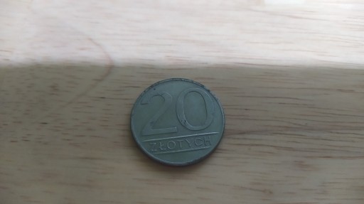 Zdjęcie oferty: 20 zł moneta z czasów PRL