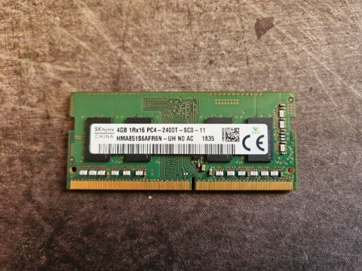 Zdjęcie oferty: Pamięć RAM SK hynix HMA851S6AFR6N-UH 4 GB DDR4