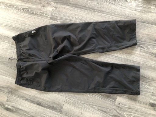 Zdjęcie oferty: Spodnie przeciwdeszczowe Regatta XL