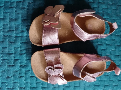 Zdjęcie oferty: Sandałki różowe brokatowe motylki H&M r 25