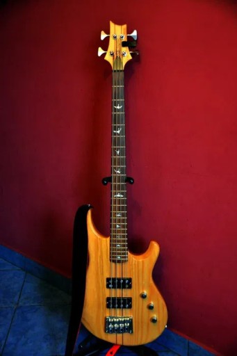 Zdjęcie oferty: Gitara basowa PRS SE Kingfisher NAT