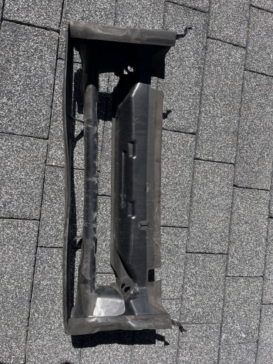 Zdjęcie oferty: Wlot dolny kierownica powietrza BMW f32 f36 f33