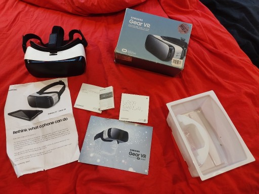 Zdjęcie oferty: OKULARY SAMSUNG GEAR VR SM-R322 GOGLE IDEALNY STAN