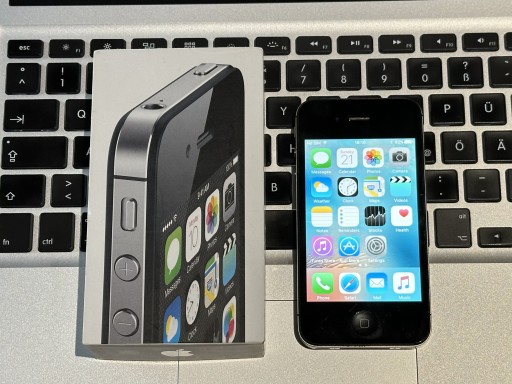 Zdjęcie oferty: iPhone 4S 8GB Bez Blokad Sprawny Pudełko