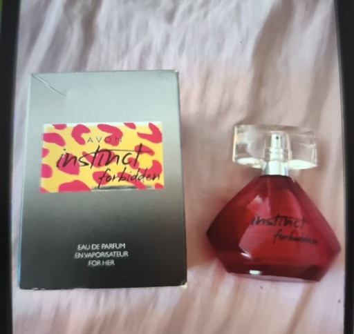 Zdjęcie oferty: Perfumy Instinct farbiden unikatowe Avon 