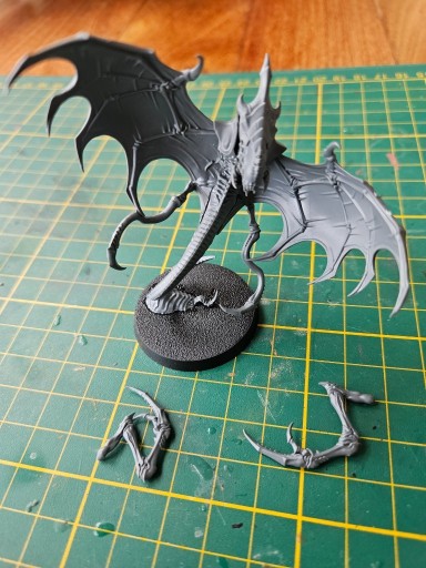 Zdjęcie oferty: Warhammer 40000 Tyranids: Parasite Of Mortrex