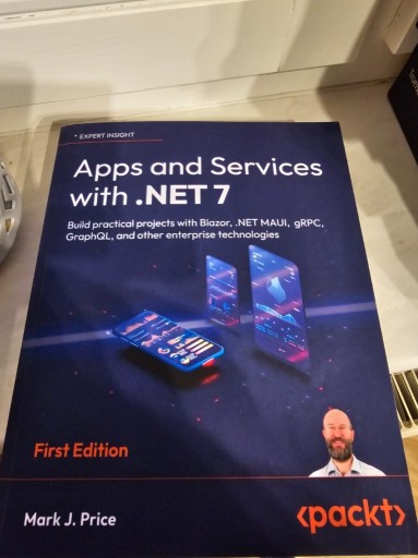 Zdjęcie oferty: Apps and Services with .NET 7 FVAT