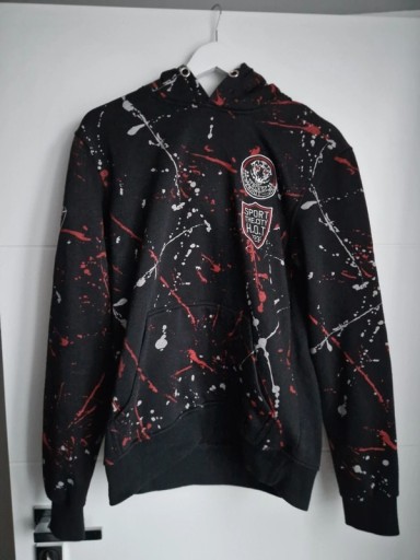 Zdjęcie oferty: Bluza z kapturem            