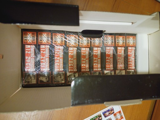 Zdjęcie oferty: Komplet 9 kaset VHS "Stawka większa niż życie"