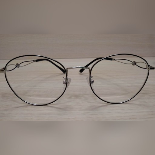 Zdjęcie oferty: Okulary damskie (szkła 0)