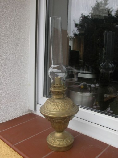 Zdjęcie oferty: mosiężna lampa naftowa 52cm 