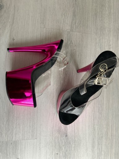 Zdjęcie oferty: Pleaser szpilki szklanki buty pole dance 37