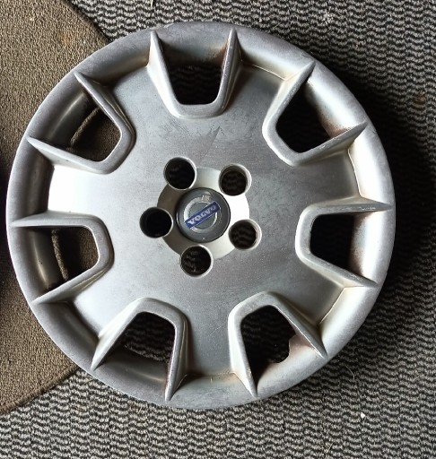 Zdjęcie oferty: Oryginalne kołpaki Volvo 16"