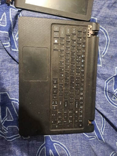 Zdjęcie oferty: Laptop acer uszkodzony 