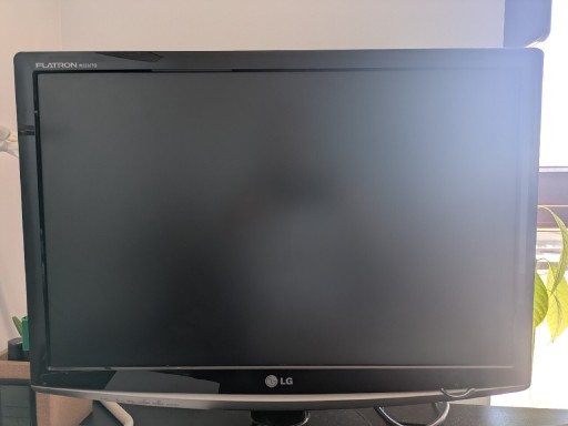 Zdjęcie oferty: Monitor LG Flatron 