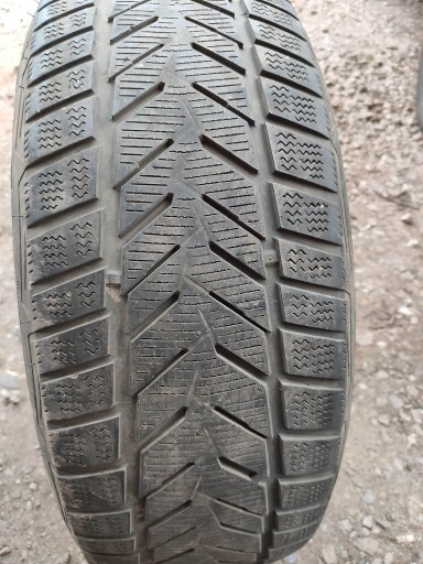 Zdjęcie oferty: Komplet zimowych opon VREDESTEIN 215/60 r16