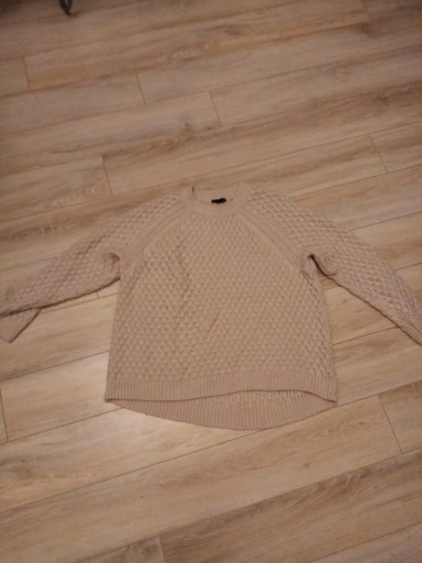 Zdjęcie oferty: Beżowy kremowy sweter basic M H&M