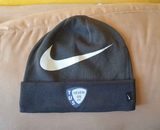 Zdjęcie oferty: Oryginalna czapka zimowa Nike dirt fit Nowa 