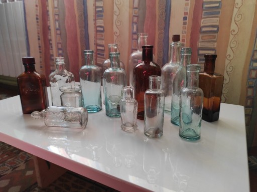 Zdjęcie oferty: Stare butelki zestaw Bukowski Glockengasse i inne