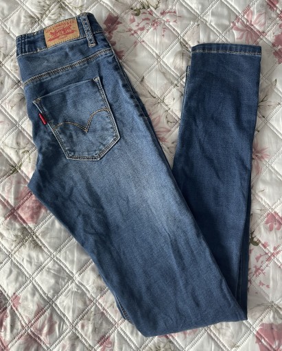 Zdjęcie oferty: Levi’s jeggins pas 60-65 cm 12-14 lat niebieski