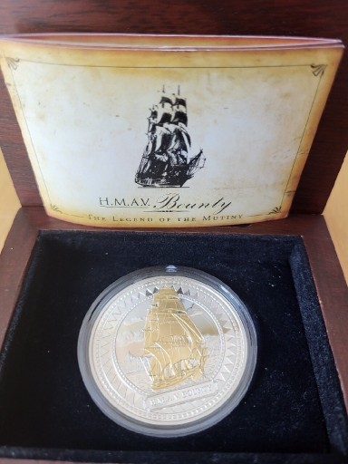 Zdjęcie oferty: H.M.A.V. Bounty, 2008, srebro/złoto moneta