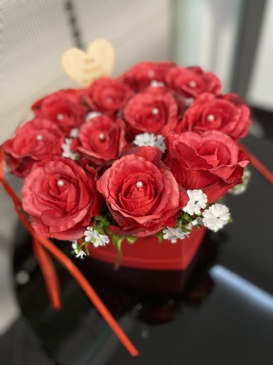 Zdjęcie oferty: FlowerBox z wiecznych kwiatów Serce  