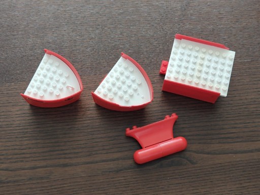 Zdjęcie oferty: Lego retro stare elementy, kadłuby statku x145c02 x146c02 x149a - statek