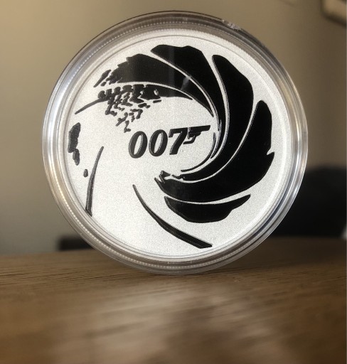 Zdjęcie oferty: James Bond 007 Black, 1oz Ag, srebrna moneta