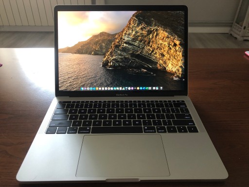 Zdjęcie oferty: 13" Laptop Aplle MacBook Pro 2017