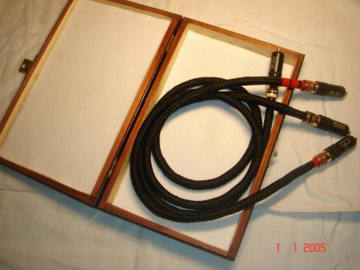 Zdjęcie oferty: STINES GOLD - RCA wtyki WBT - 0,5 mb - para