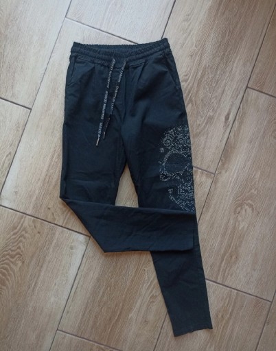 Zdjęcie oferty: Czarne spodnie damskie nogawka 7/8 r. M 38 