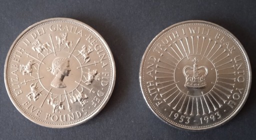 Zdjęcie oferty: Srebro 5 funtów z 1993 40 lecie panowania królowej