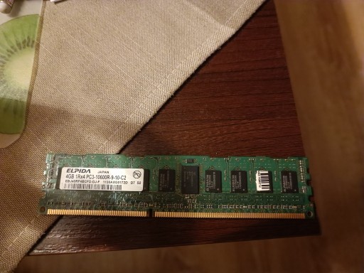 Zdjęcie oferty: Pamięć RAM 4GB 