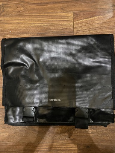 Zdjęcie oferty: Torba Messenger (na rower)