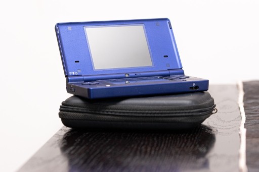 Zdjęcie oferty: Nintendo DS Niebieskie + Gry i pokrowiec