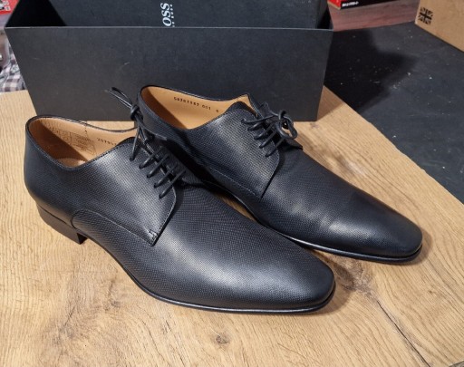 Zdjęcie oferty: Buty Hugo Boss Prindo r. 42 Półbuty 