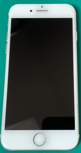 Zdjęcie oferty: Smartfon Apple iPhone 7 128 GB Gold Złoty