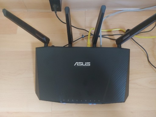 Zdjęcie oferty: Asus RT-AC87U router