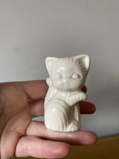 Zdjęcie oferty: Kot stara ceramiczna figurka