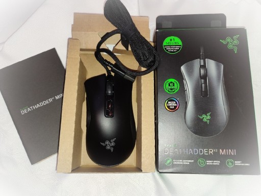 Zdjęcie oferty: Myszka Razer DeathAdder V2 Mini sensor optyczny