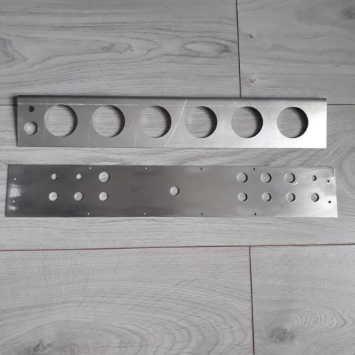 Zdjęcie oferty: WSPORNIKI DO LISTWY ZASILAJĄCEJ  PRZÓD - TYŁ .