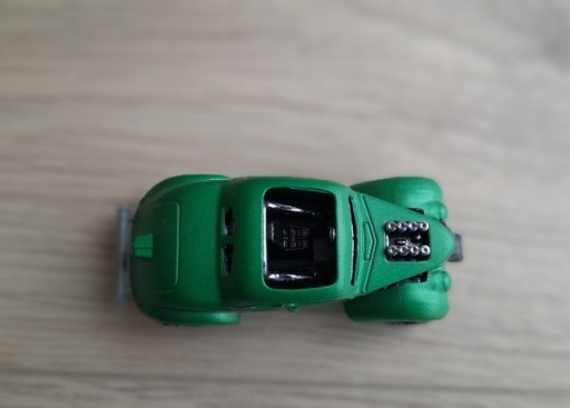 Zdjęcie oferty: Autko samochodzik Hot Wheels. Nowy bez opakowania