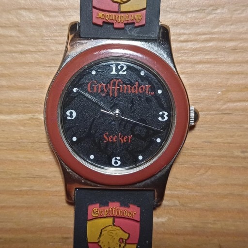 Zdjęcie oferty: Oryginalny zegarek SII na rękę - Harry Potter Gryffindor Seeker