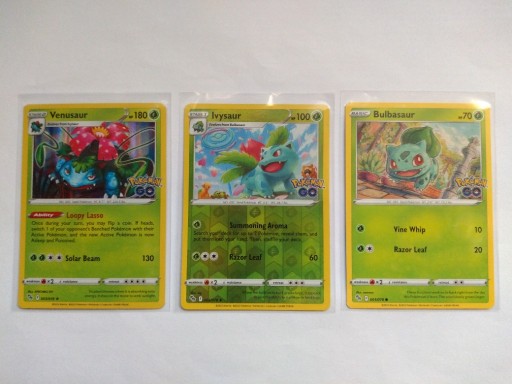 Zdjęcie oferty: Venusaur 003/078 + Ivysaur 002 + Bulbasaur 001 GO