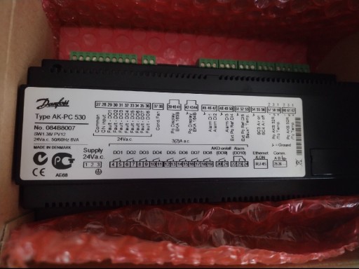 Zdjęcie oferty: Sterownik wydajności Danfoss AK-PC 530 084B8007