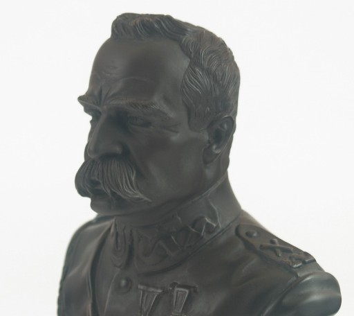 Zdjęcie oferty: Popiersie Marszałka J. Piłsudskiego.